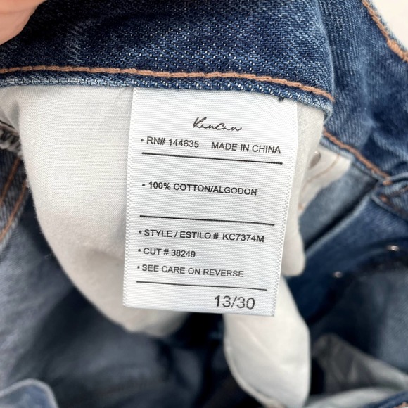 Kancan | NWT Dixon Ultra High Rise 90's Boyfriend Jeans // 13/30 - Picture 10 of 11